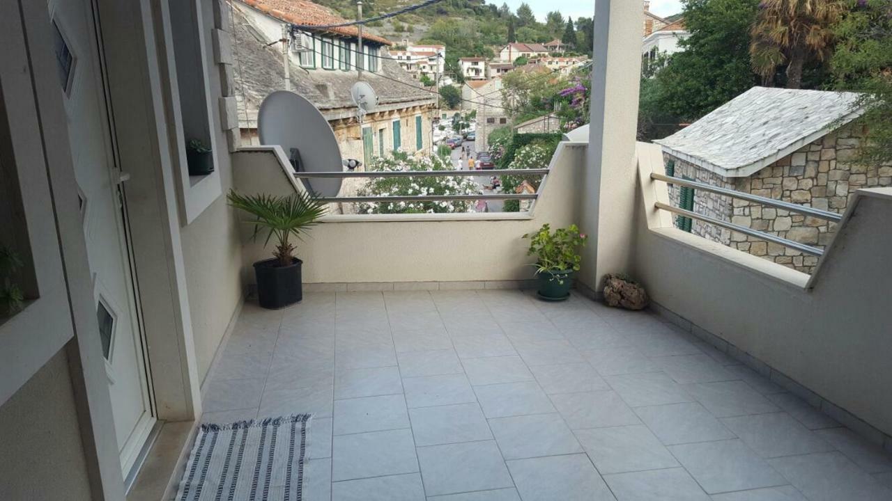 Apartment Vana Stomorska Εξωτερικό φωτογραφία